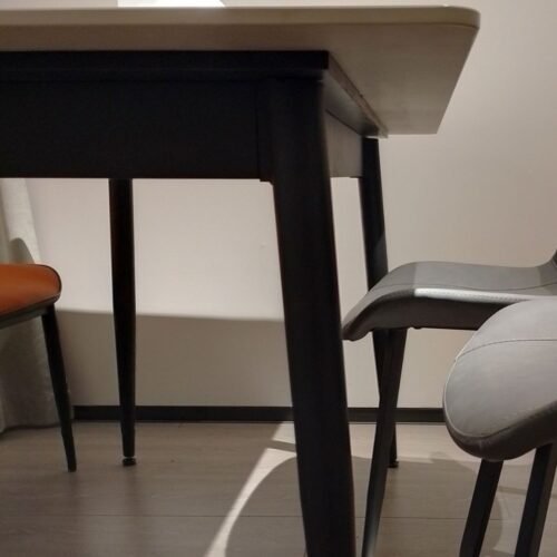 mobilier haut de gamme table ceramique blanche