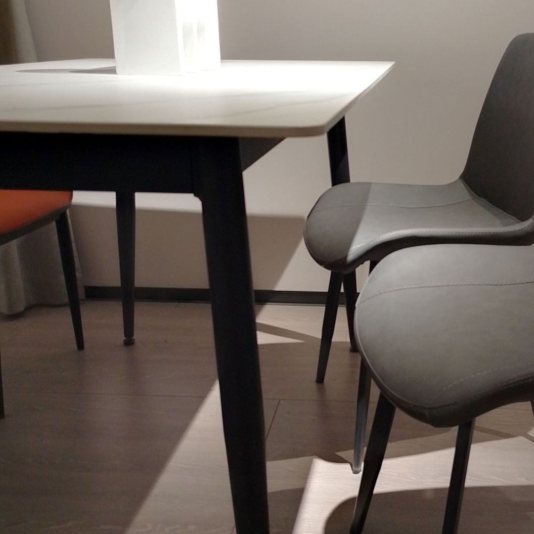 table rectangulaire 140x80x74cm style intemporel
